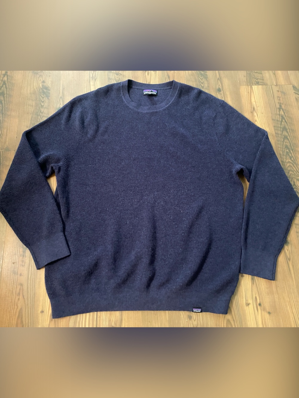 Patagonia Men's XL 100% Organic Cotton Navy Crewneck Sweater -